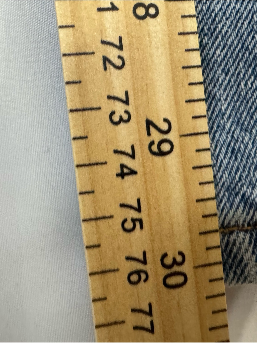 Levi's Light Blue Wide-Leg Low-Rise Jeans - Picture 9 of 10